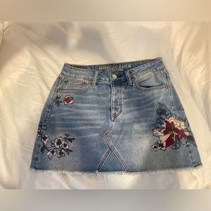 Mío floral skirt american Eagle super cutie